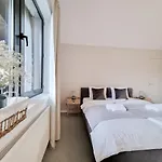 Sporthaus - Private Mountain Escape *
