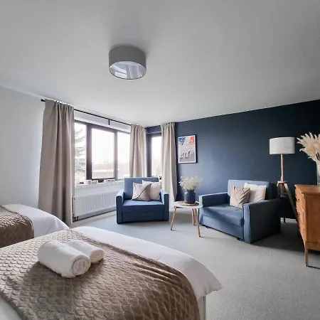 Sporthaus * Sosnówka